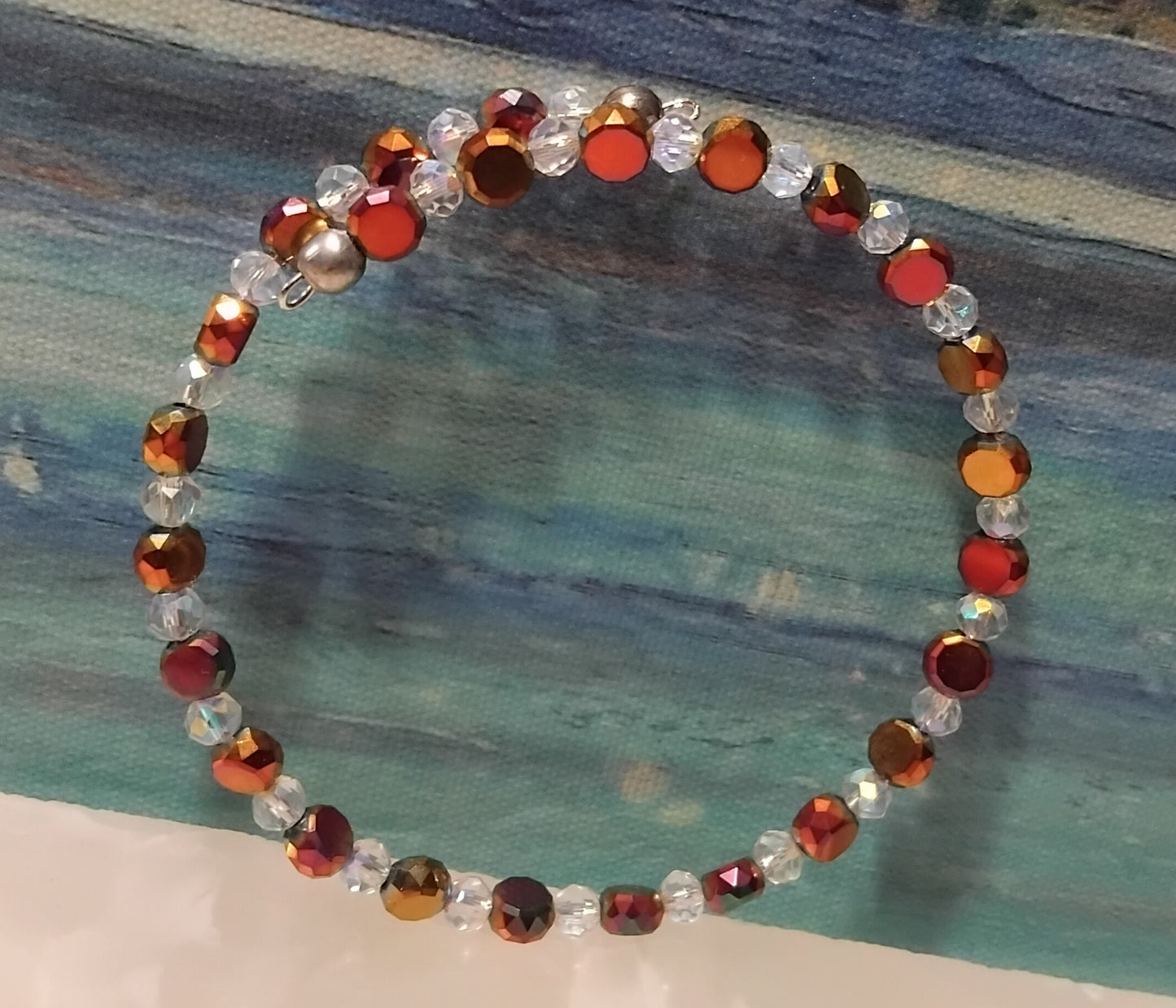 JF VIBRANT ROUND CRYSTAL BRACELET